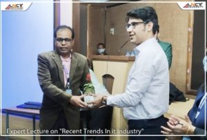 Expert Lecture on Recent Trends in IT Industry 1