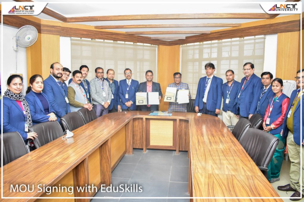 LNCT join hands with EDUSKILLS and enter into MoU 1