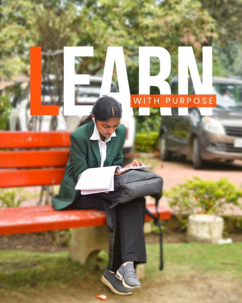 Between packed lecture halls, 4