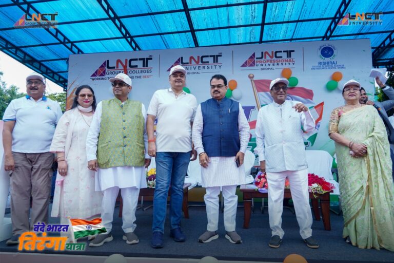 एलएनसीटी ग्रुप की भव्य ‘वंदे भारत तिरंगा यात्रा’ में 7,000+ छात्र-छात्राओं, शिक्षकों एवं कर्मचारियों ने उत्साह के साथ सहभागिता की 17