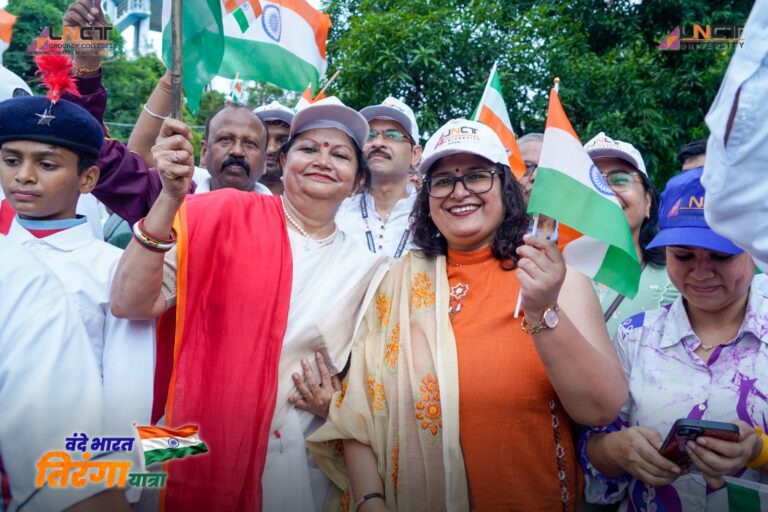 एलएनसीटी ग्रुप की भव्य ‘वंदे भारत तिरंगा यात्रा’ में 7,000+ छात्र-छात्राओं, शिक्षकों एवं कर्मचारियों ने उत्साह के साथ सहभागिता की 32