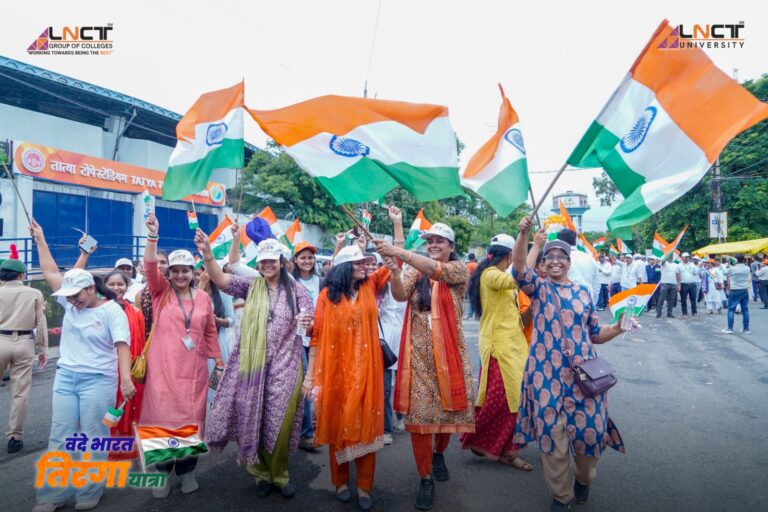 एलएनसीटी ग्रुप की भव्य ‘वंदे भारत तिरंगा यात्रा’ में 7,000+ छात्र-छात्राओं, शिक्षकों एवं कर्मचारियों ने उत्साह के साथ सहभागिता की 33