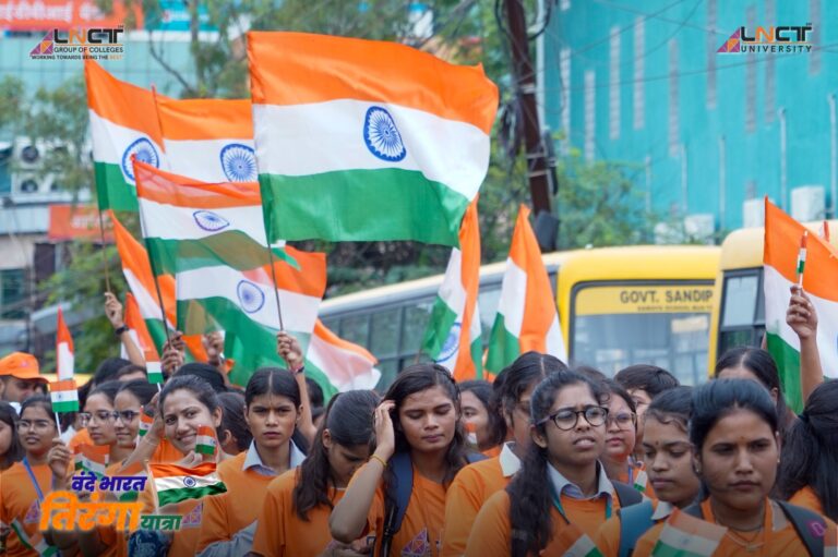 एलएनसीटी ग्रुप की भव्य ‘वंदे भारत तिरंगा यात्रा’ में 7,000+ छात्र-छात्राओं, शिक्षकों एवं कर्मचारियों ने उत्साह के साथ सहभागिता की 43