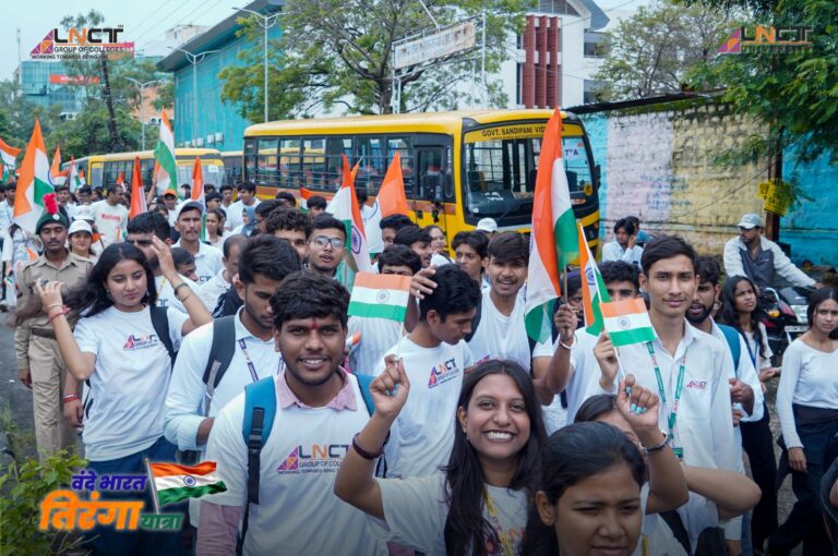 एलएनसीटी ग्रुप की भव्य ‘वंदे भारत तिरंगा यात्रा’ में 7,000+ छात्र-छात्राओं, शिक्षकों एवं कर्मचारियों ने उत्साह के साथ सहभागिता की 46
