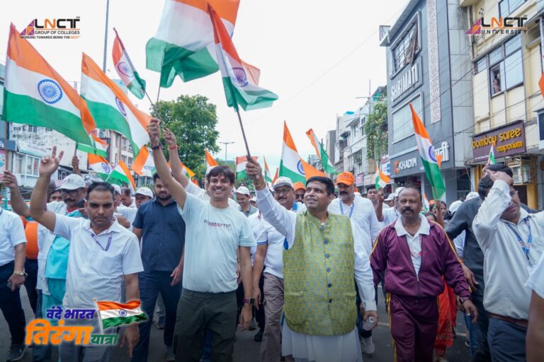 एलएनसीटी ग्रुप की भव्य ‘वंदे भारत तिरंगा यात्रा’ में 7,000+ छात्र-छात्राओं, शिक्षकों एवं कर्मचारियों ने उत्साह के साथ सहभागिता की 47