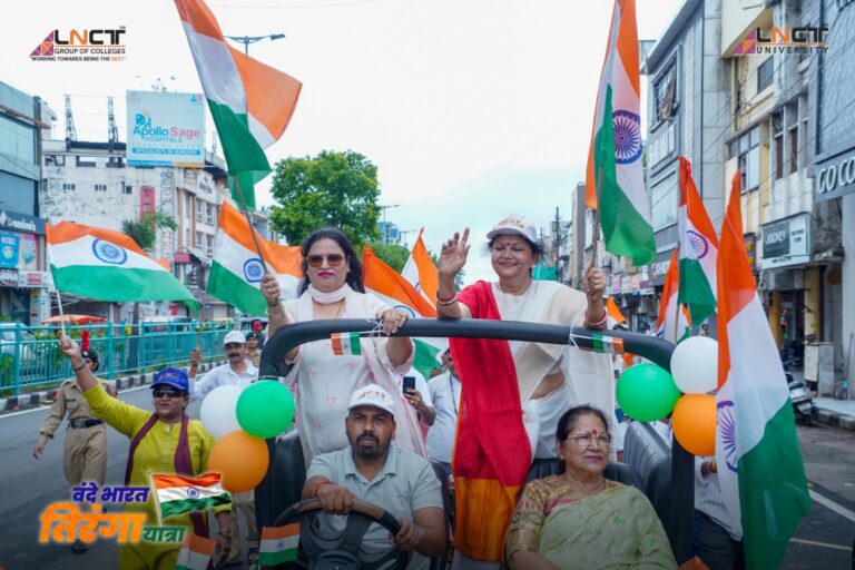 एलएनसीटी ग्रुप की भव्य ‘वंदे भारत तिरंगा यात्रा’ में 7,000+ छात्र-छात्राओं, शिक्षकों एवं कर्मचारियों ने उत्साह के साथ सहभागिता की 49