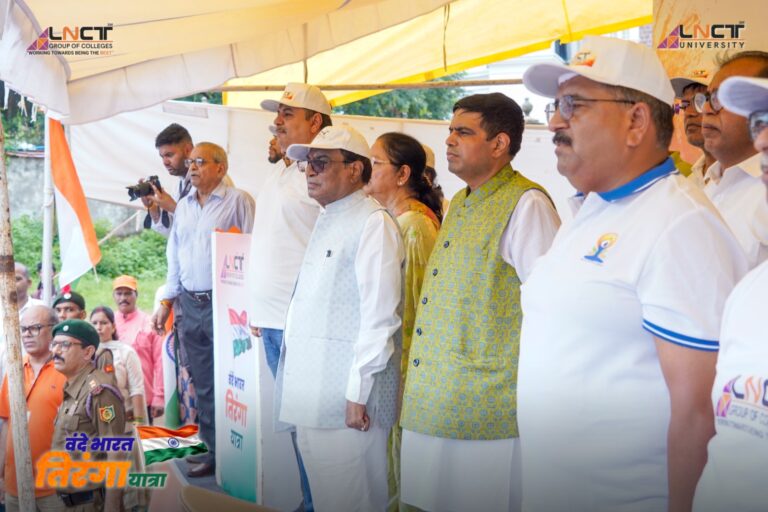 एलएनसीटी ग्रुप की भव्य ‘वंदे भारत तिरंगा यात्रा’ में 7,000+ छात्र-छात्राओं, शिक्षकों एवं कर्मचारियों ने उत्साह के साथ सहभागिता की 9